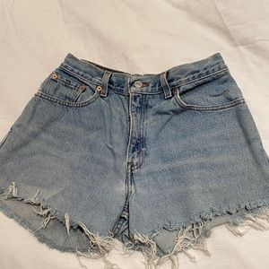 Levi’s vintage cutoff denim shorts